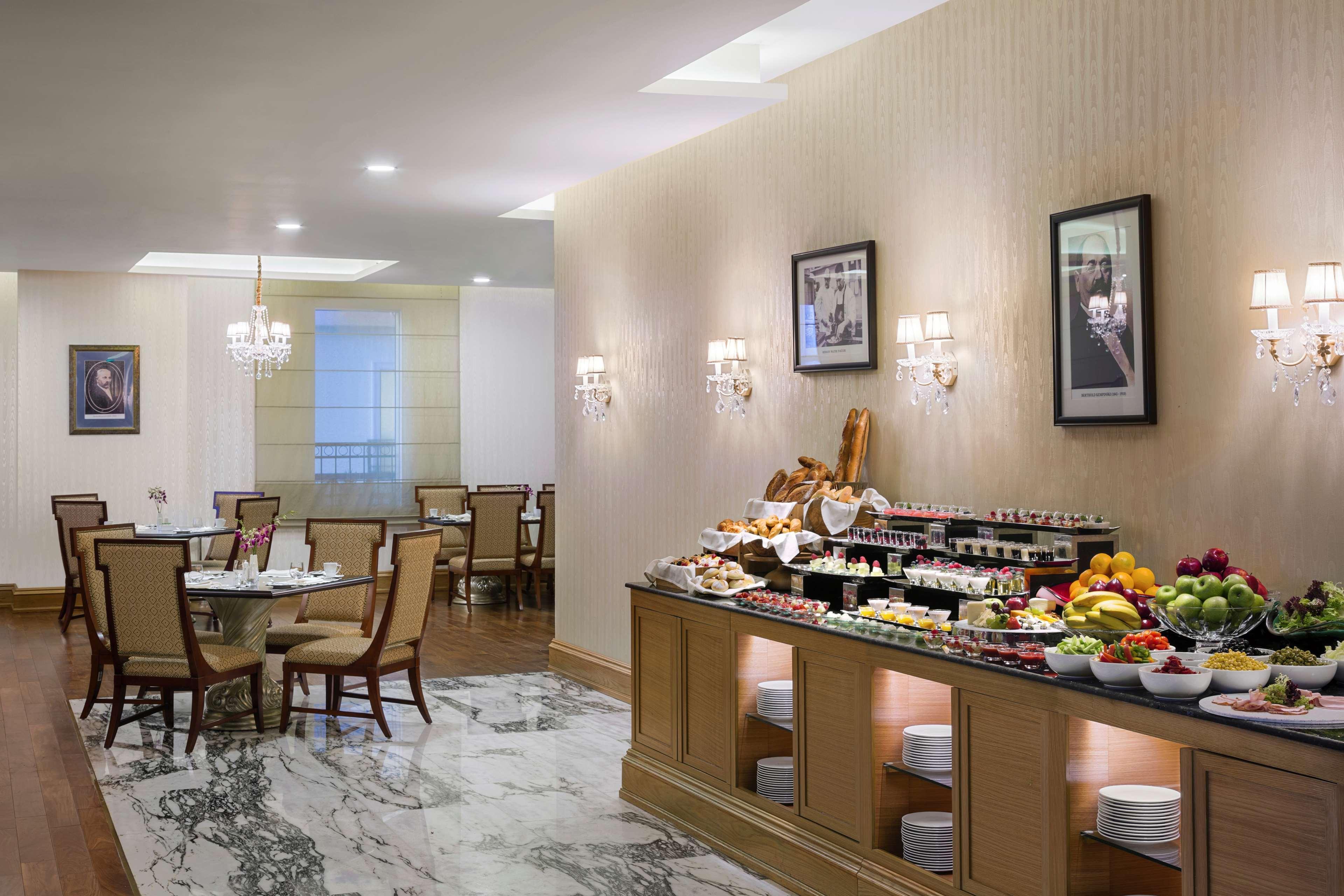 Hotel Kempinski Al Othman